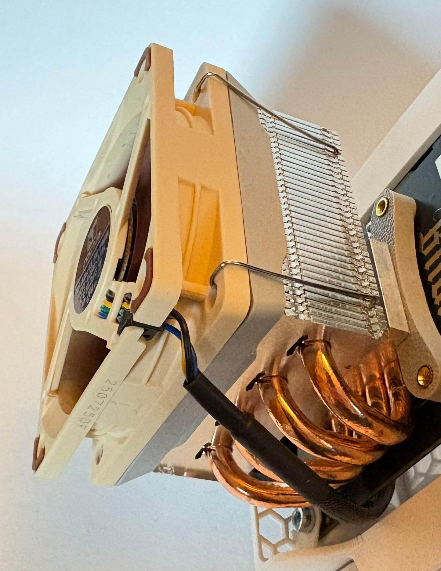 Noctua‑auf‑GeeekPi Lüfteradapter – Präzise Passform, bessere Kühlung